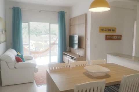 Beach, Wifi, well-maintained apartment! all the best!