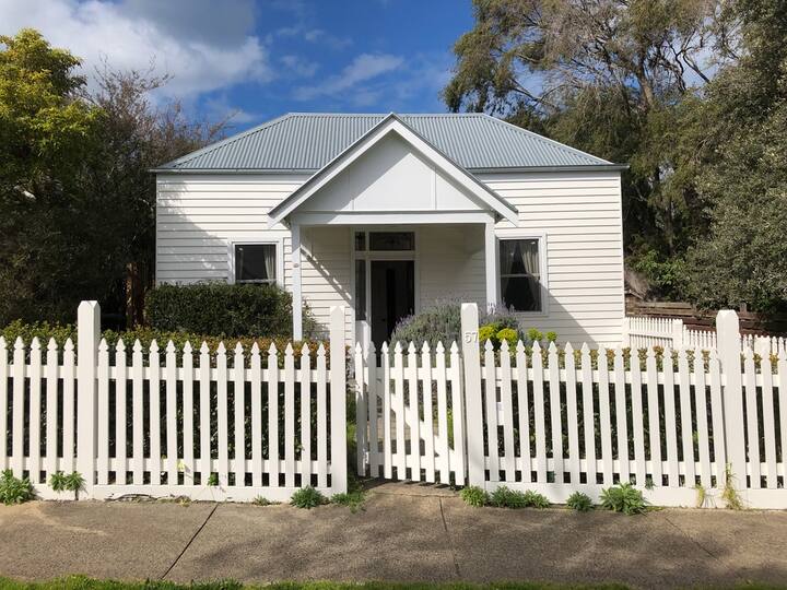 Beach House of Queenscliff Cottages for Rent in Queenscliff, Victoria