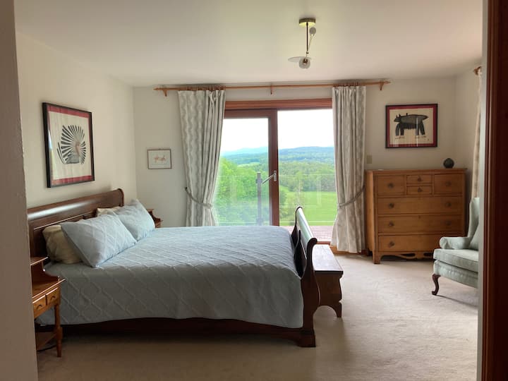 Chumba kikubwa cha kulala