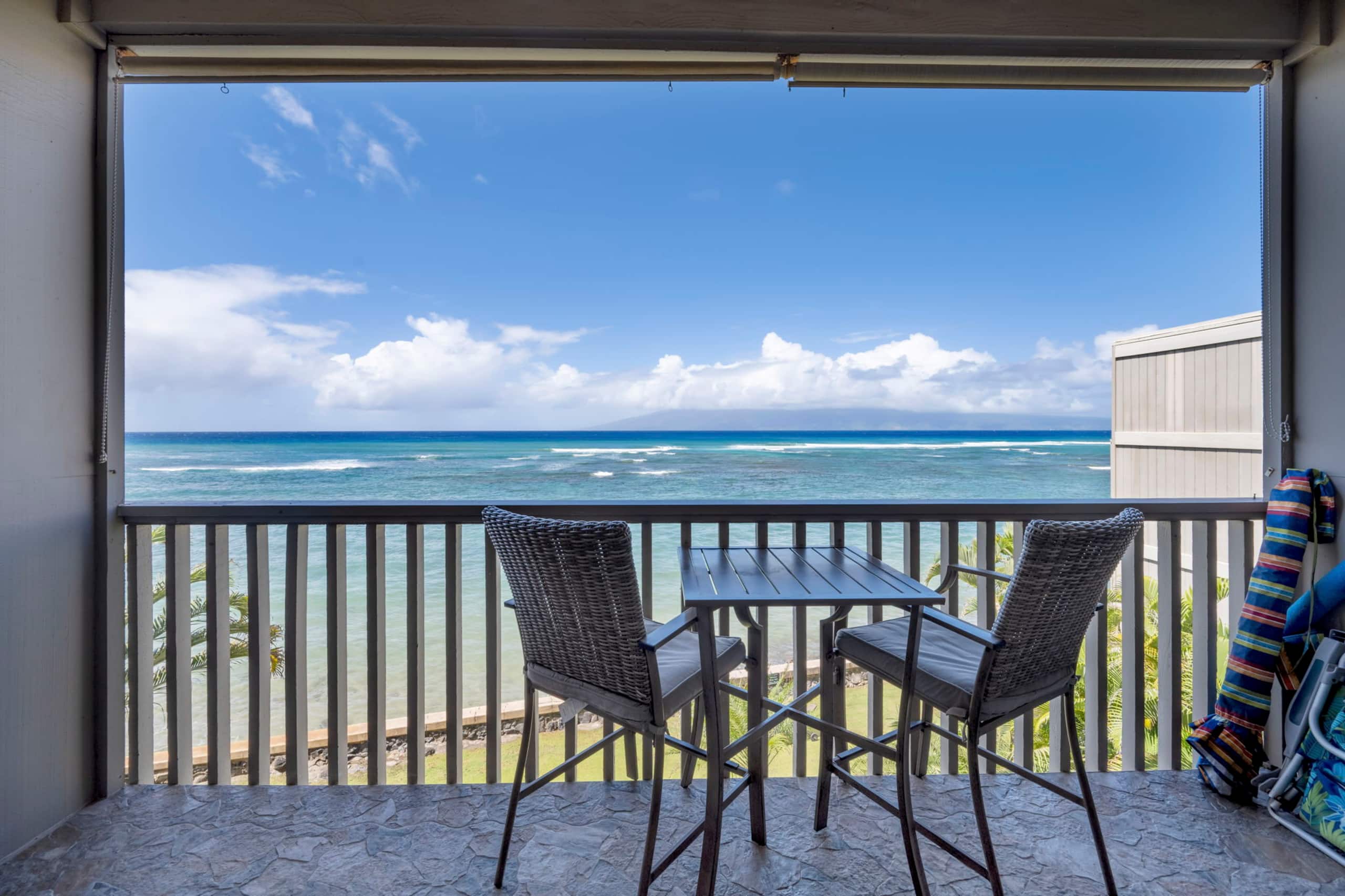 Condo in Lahaina · ★4.99 · Studio · 1 bed · 1 private bath - Image 1