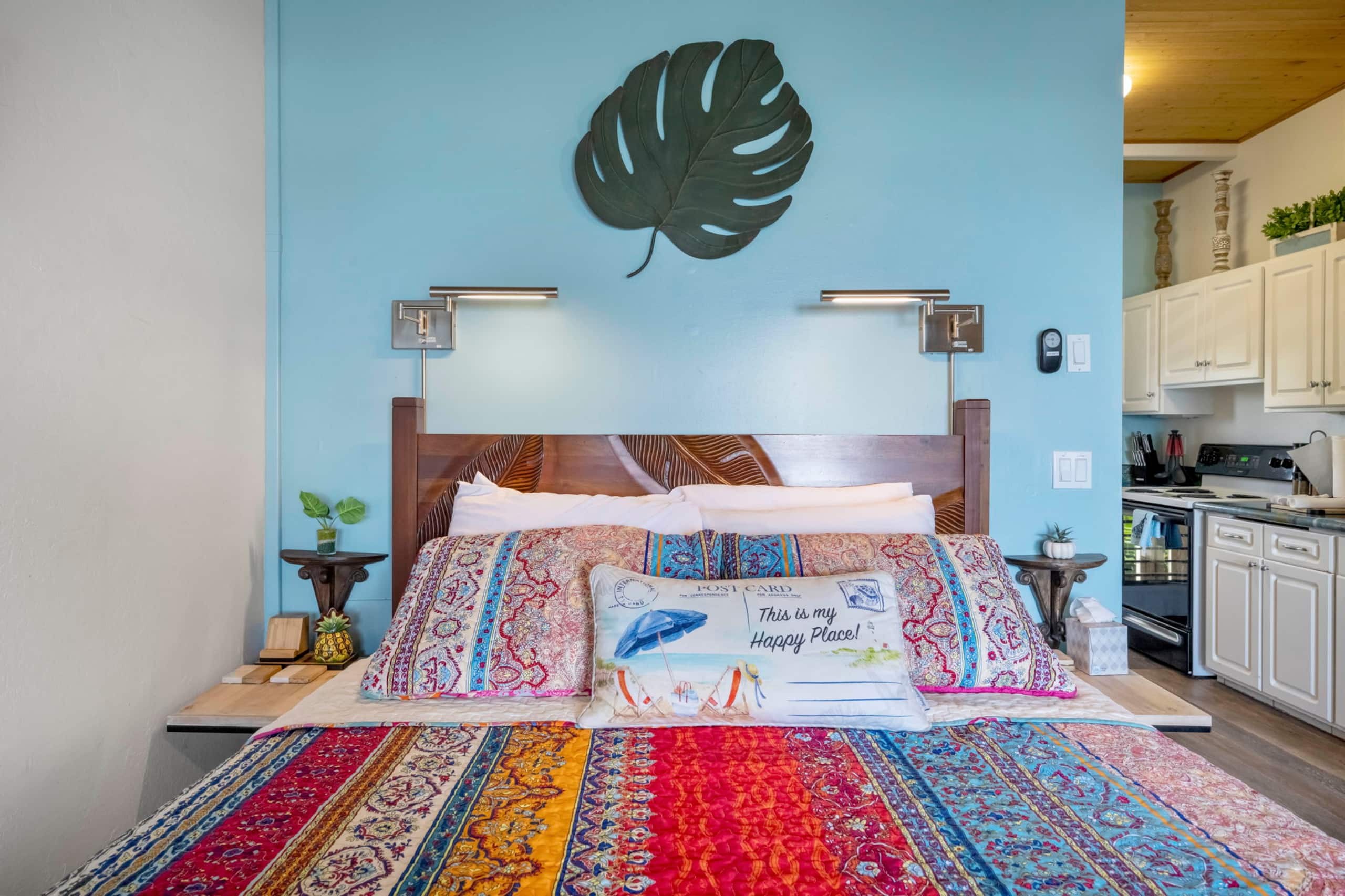 Condo in Lahaina · ★4.99 · Studio · 1 bed · 1 private bath - Image 27