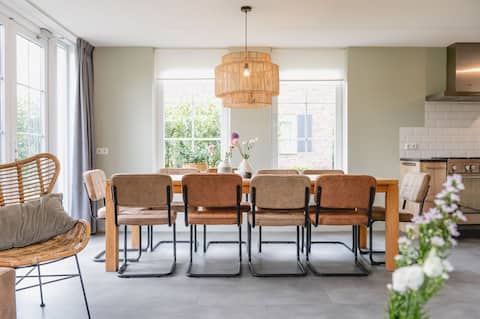 Vacation home Zeldam with a view of the playground!