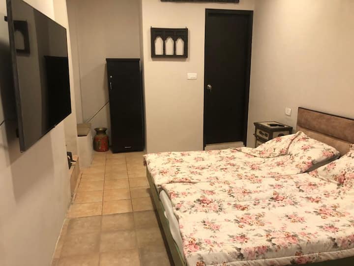 Connaught Place Holiday Rentals & Homes Connaught Place, New Delhi