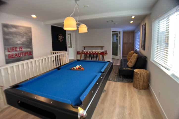 Beach Condo with Game Room 3BR/3BA gallery image 4