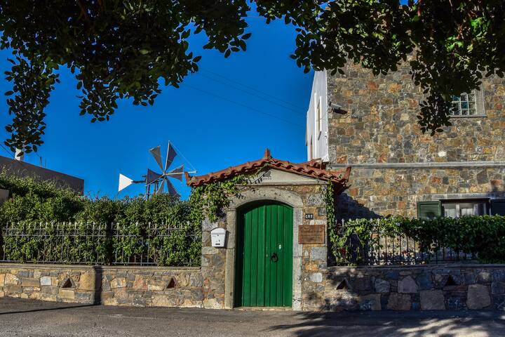 Anixiatiko Villa(privacy, swimming pool, barbecue) gallery image 4