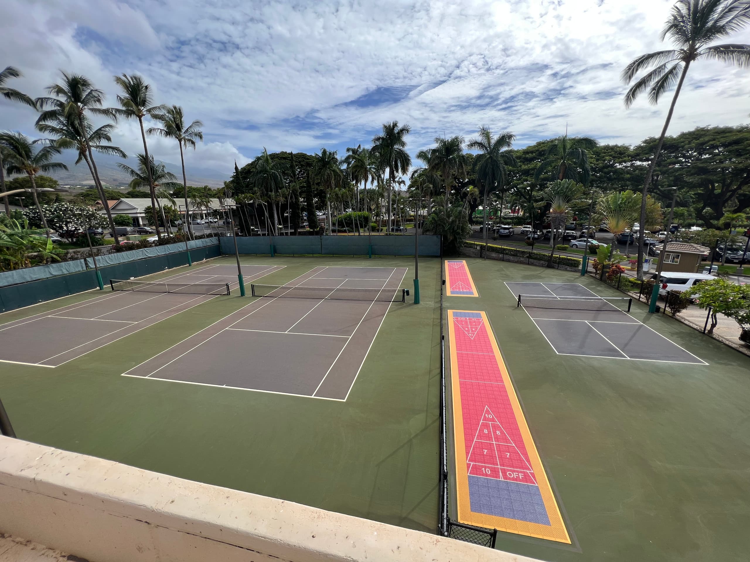 Condo in Lahaina · ★4.83 · Studio · 2 beds · 1 private bath - Image 34
