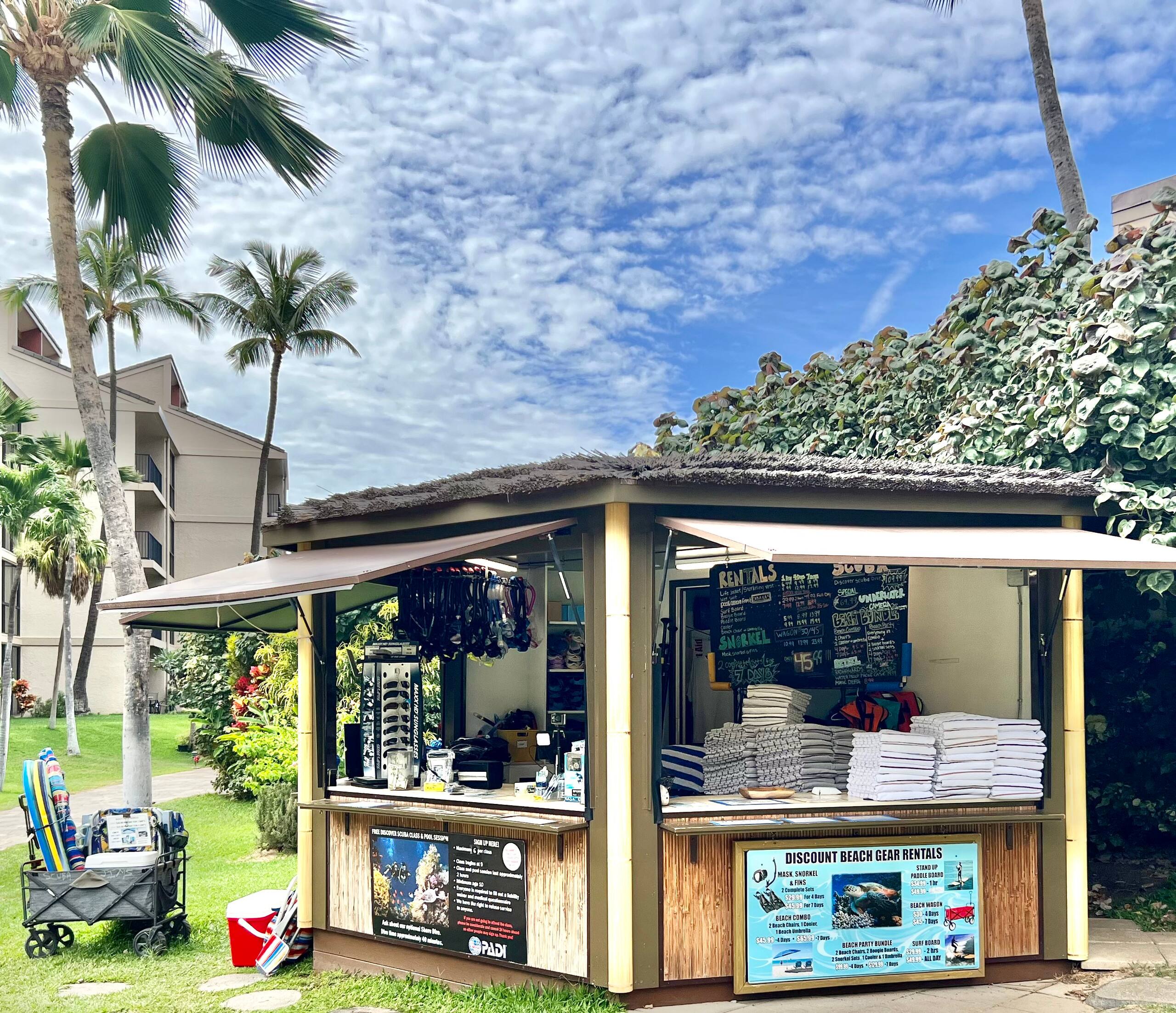 Condo in Lahaina · ★4.83 · Studio · 2 beds · 1 private bath - Image 31