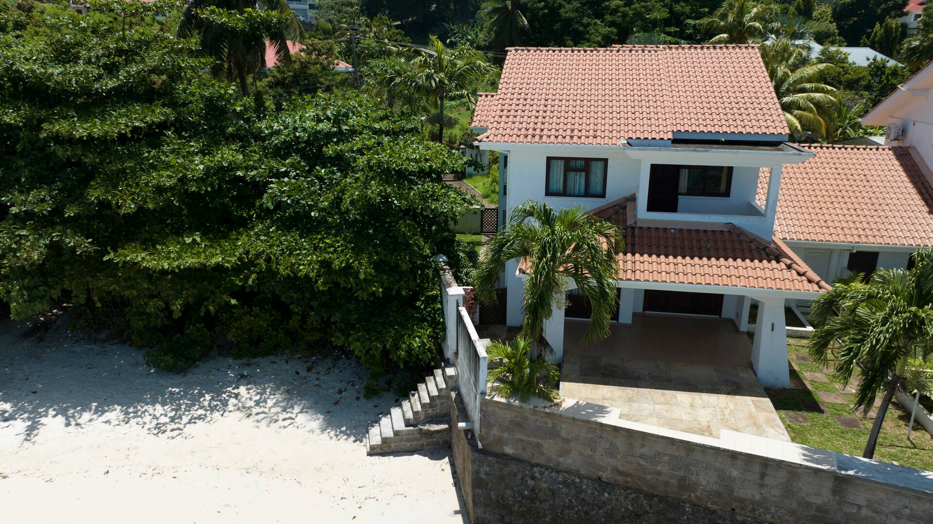 Ocean View Villa - Beauvallon villas — photo 3