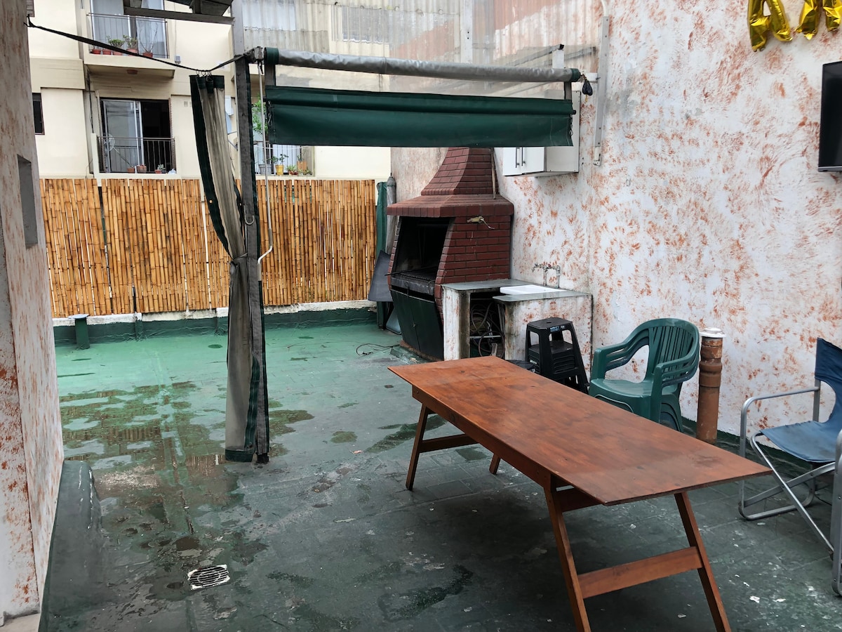 Departamento con terraza en Monserrat