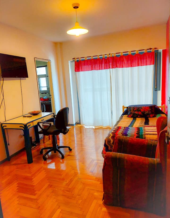 Studio apartment in Almagro