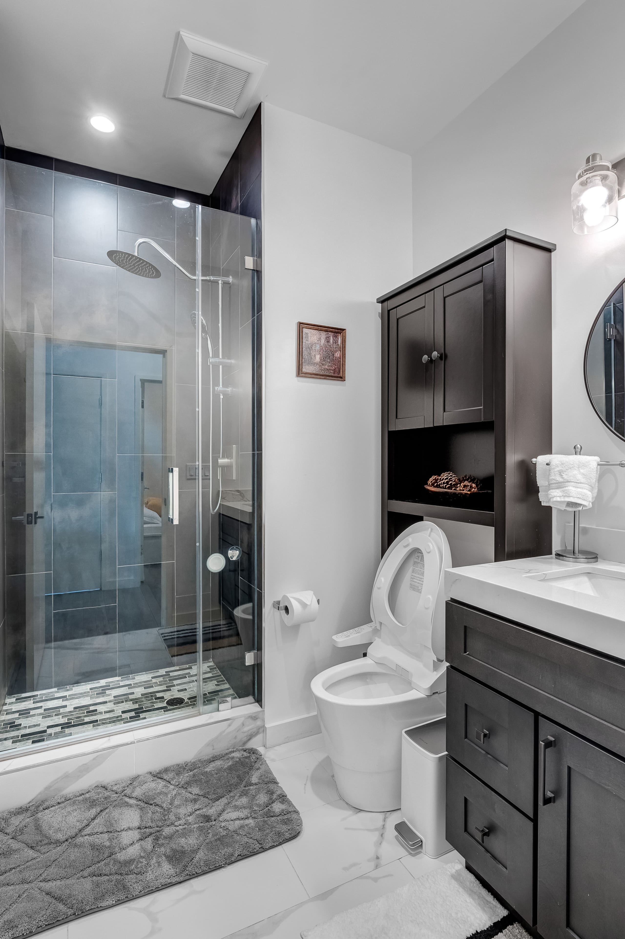 Home in San Francisco · ★5.0 · 3 bedrooms · 3 beds · 2 baths - Image 22