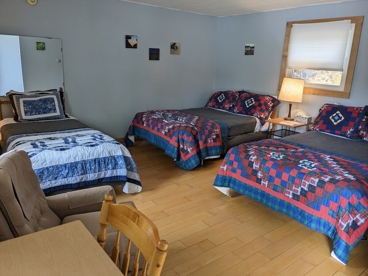 Спалните спят от 3 до 5 души удобно