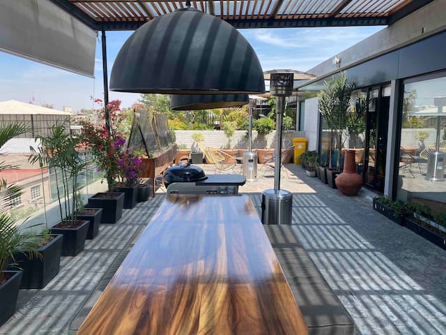 Stunning “Penthouse” in the Heart of Roma, CDMX gallery image 2