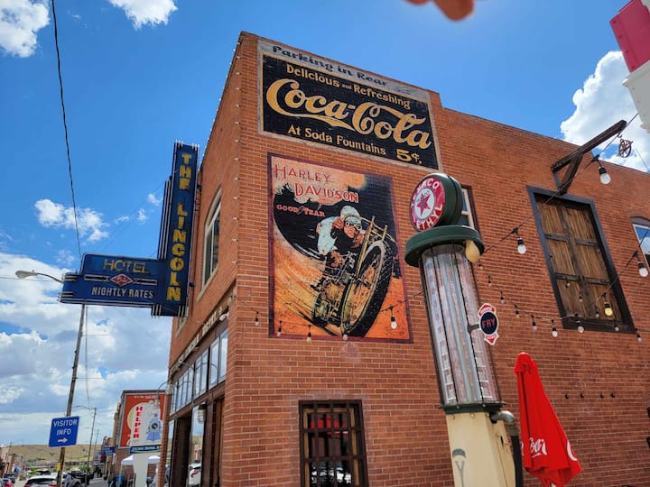 The Lincoln Hotel Unit 3 Apartments for Rent in Helper, Utah