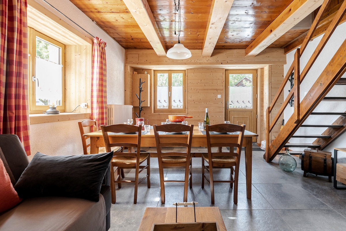 Annonce Airbnb populaire: Mountain Village House 80 m2 (Les Sybelles) à Saint Jean D'arves