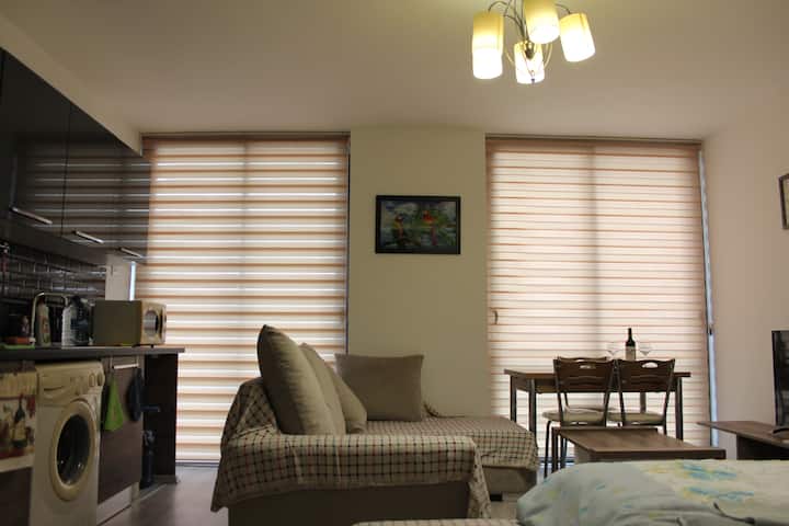 Cozy Studio Suite & Pool 2 Mins To City Center - Famagusta