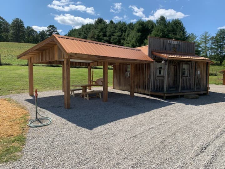 Wellston Holiday Rentals & Homes Ohio, United States Airbnb