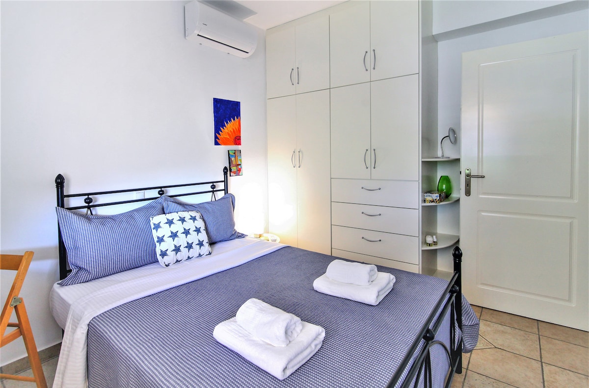 Втора спална соба на кат на ниво