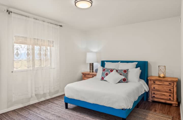 Suite Azule opremljen je s 1 bračnim krevetom.