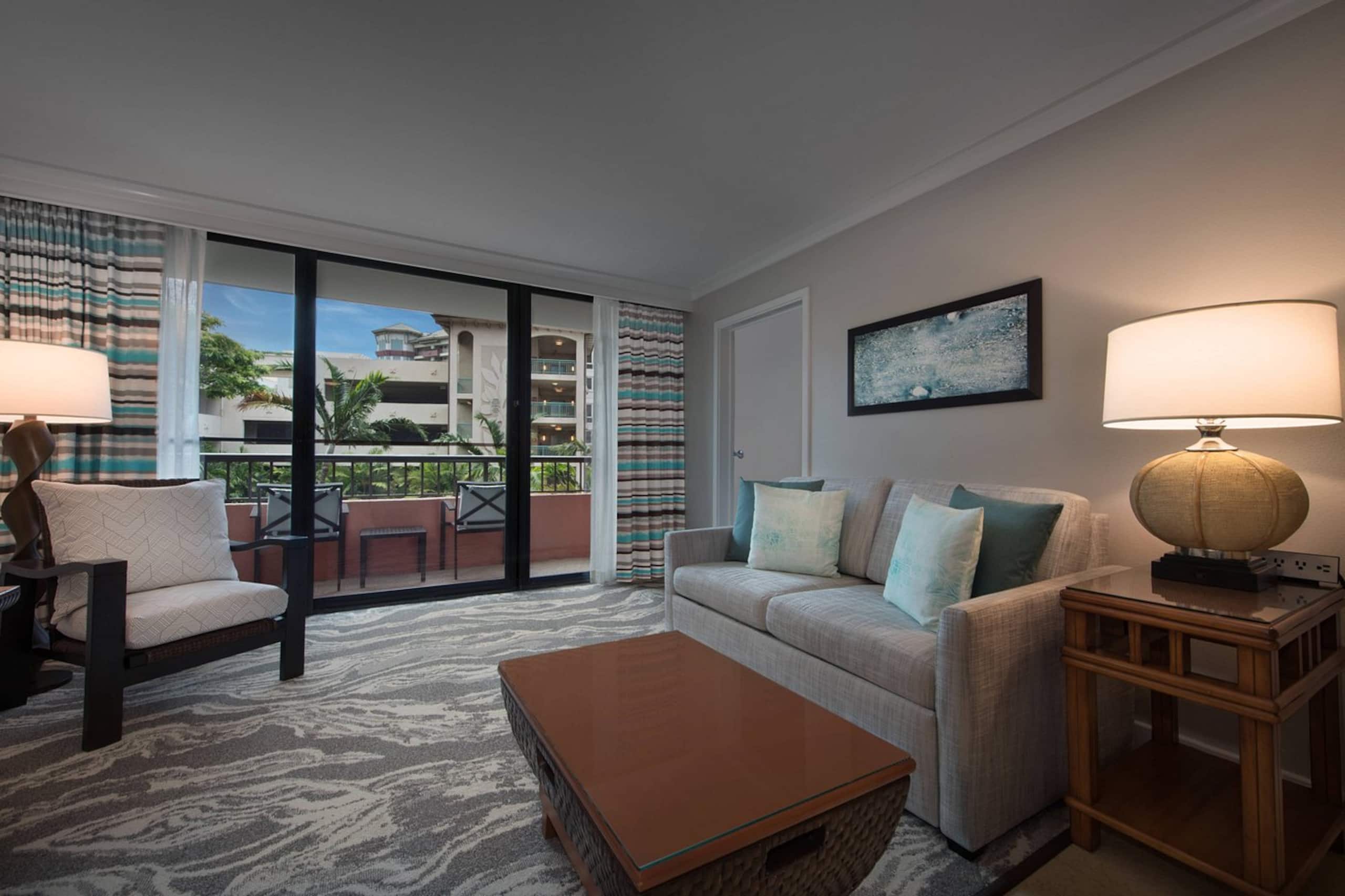 Condo in Lahaina · ★4.67 · 1 bedroom · 2 beds · 1 bath - Image 23