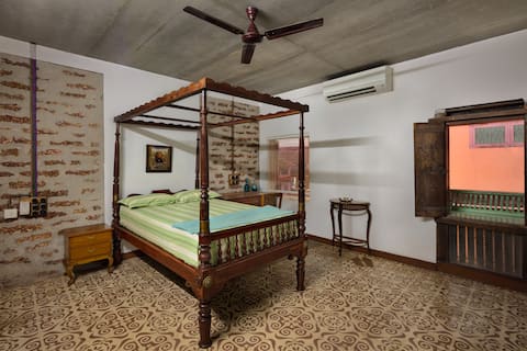 DESIGN ASHRAM Guest Room