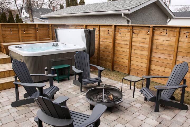 Comfortable, centrally located, quiet neighborhood gallery image 5