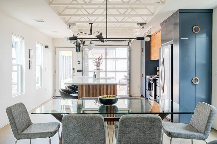 Eastside Retreat: Work, Play & Explore Downtown gallery image 5