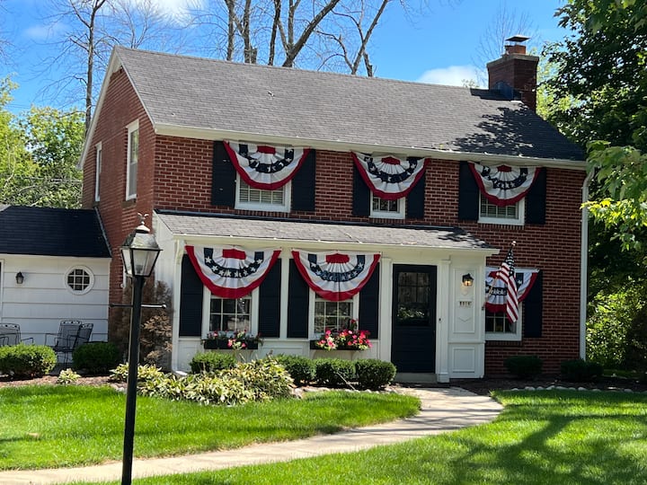 Great Home in the Beautiful Milwaukee Northshore! Houses for Rent in