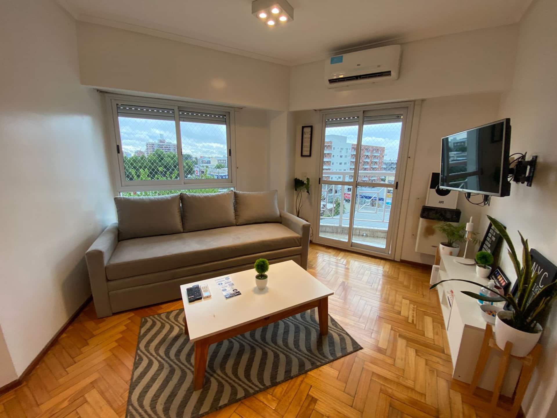Fully renovated one-bedroom apartment in Tigre Centro with terrace pool