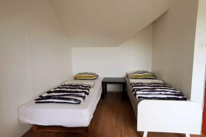 Segundo piso, dormitorio #1