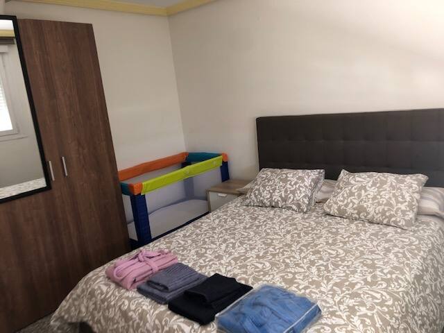 5 BR Luxury Apartment with Pool, Garden & BBQ gallery image 4