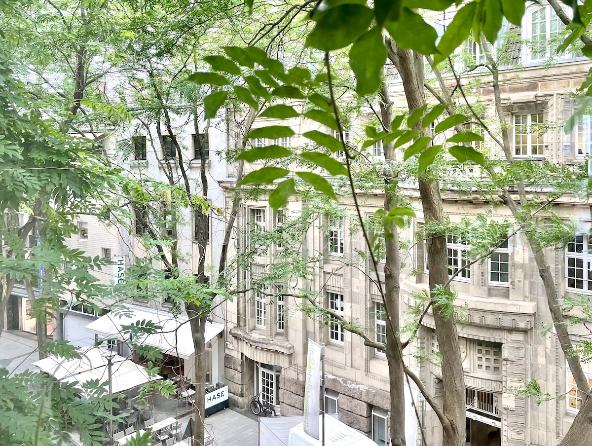 Beautiful apartment in the center of Cologne