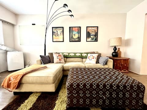 Top Airbnb: Best Area at a Great Price, Steps From The Beach in West End