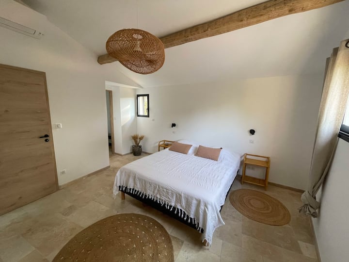 Spálňa 1 - na poschodí - lôžko 160