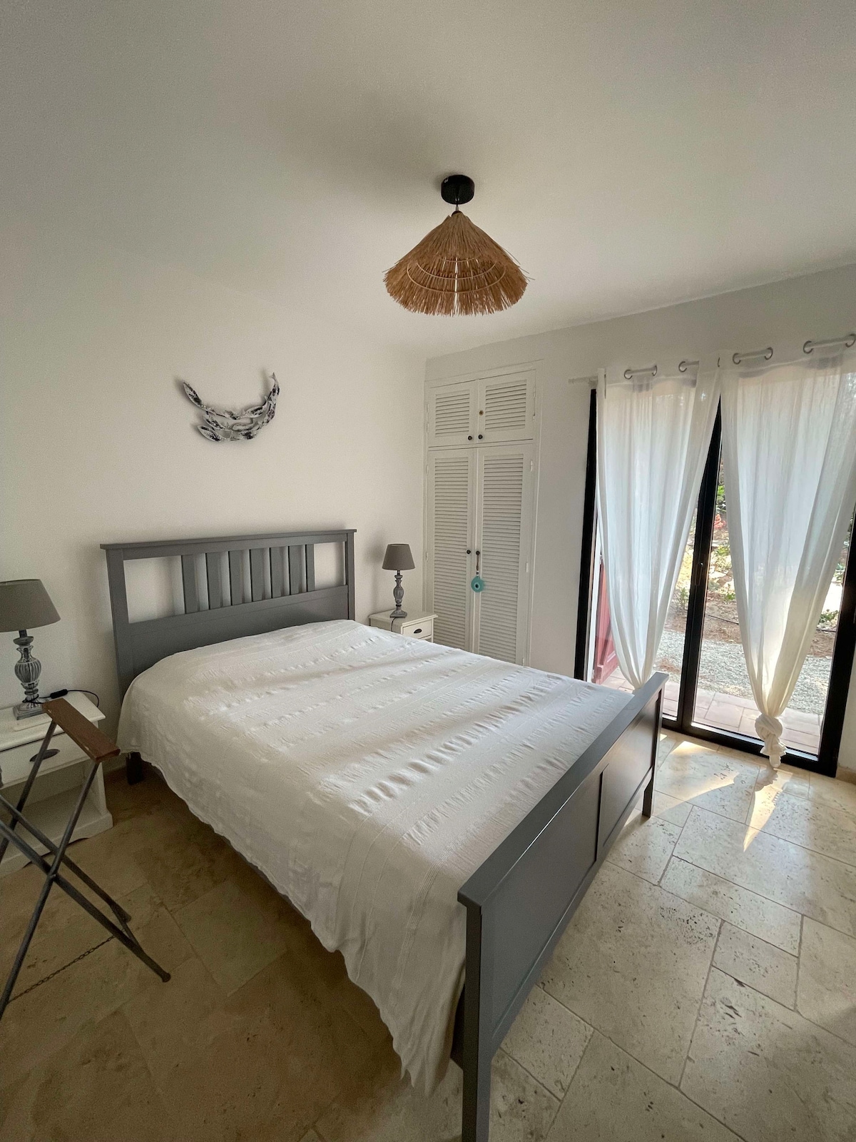 חדר שינה 2 - גריז - מיטה 140