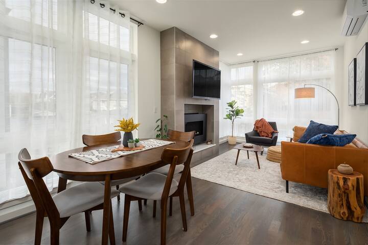 The Haven – A Stylish Townhome on Queen Anne gallery image 4