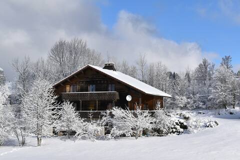 Chalet in the heart of the natural areas of Haut-Jura
