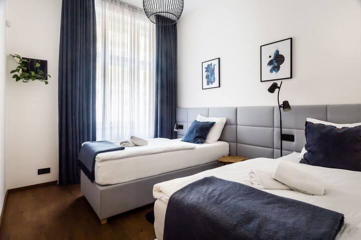 Luxury Prague Riverside Apartment – 3 bedrooms gallery image 3