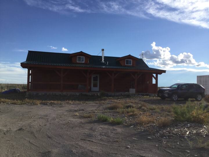 For the single light traveler! Cabins for Rent in Moffat, Colorado