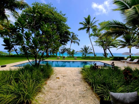 Stunning 7 BR Villa on Secluded Beach Front