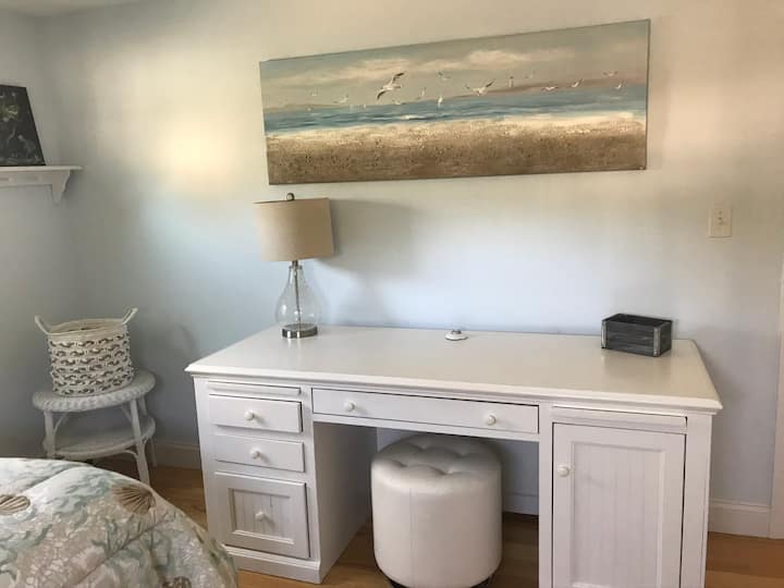 مساحة عمل خاصة في الطابق الثاني 