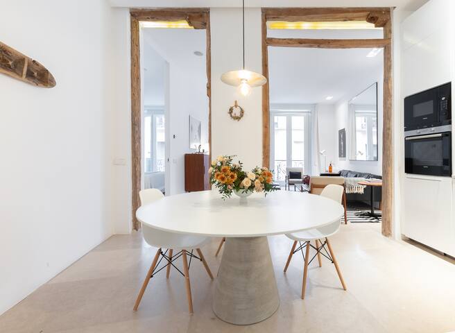 Very central in Madrid’s trendy area Malasaña gallery image 5