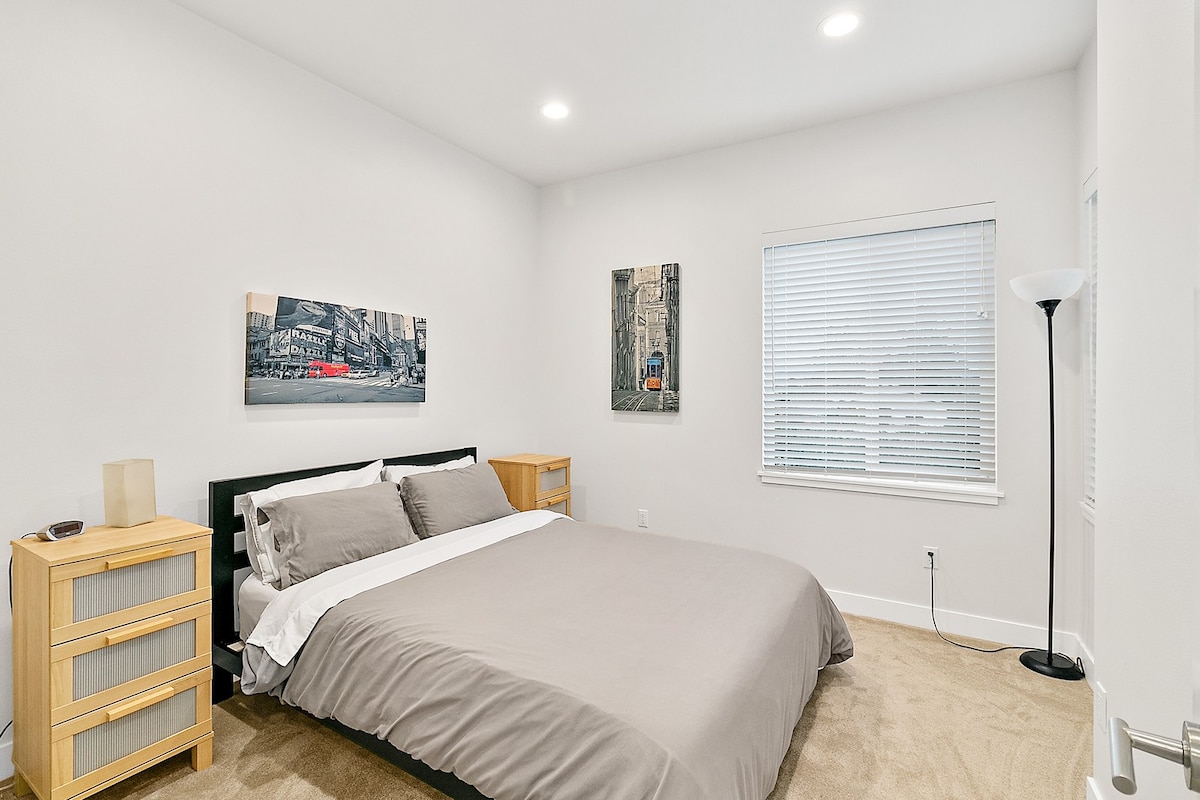 Spálňa 1 s manželskou posteľou