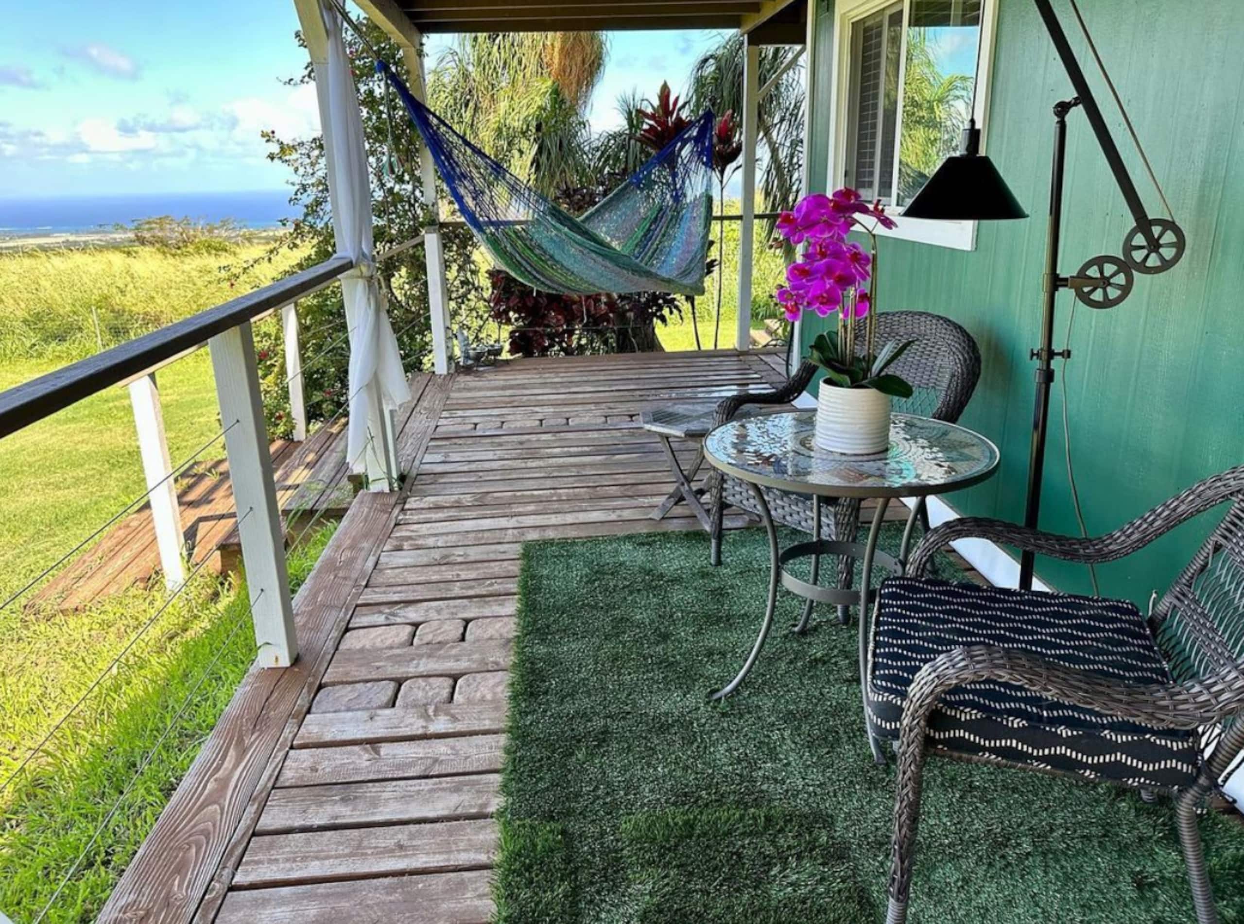 Spectacular Ocean Views • Private Studio• King Bed - Image 22