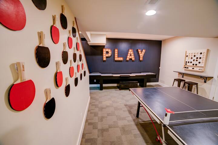 DU/Wash Park Dream Home!–6 Bed/5 bath+ Home Gym gallery image 5