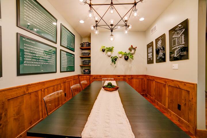 DU/Wash Park Dream Home!–6 Bed/5 bath+ Home Gym gallery image 2