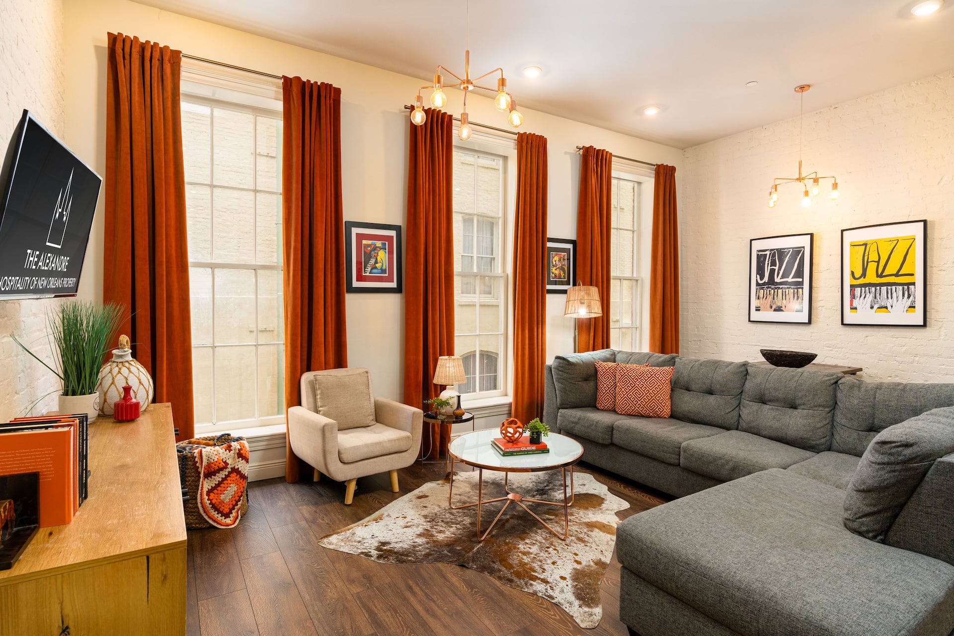 Modern 2BD in CBD | Walk to Bourbon St