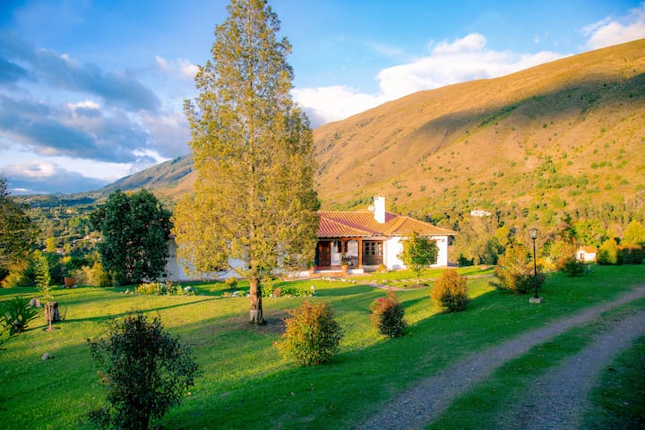 Entire home with 5 bedrooms in Villa De Leyva - CASA DE LUJO EN VILLA DE LEYVA