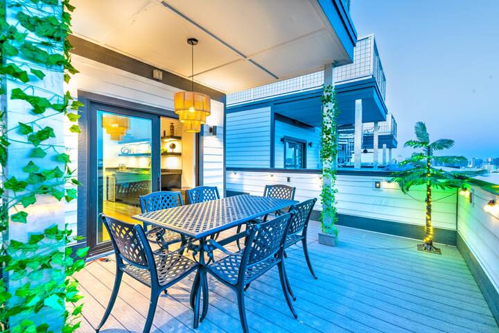 360° DT views, 8min to Broadway, 5min to Gulch☆NEW gallery image 5