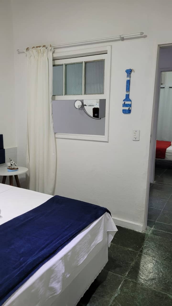 Botinas Island Room (couple)